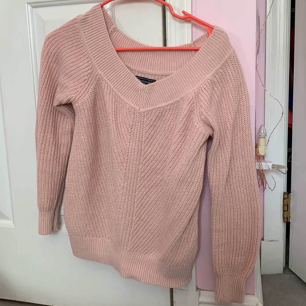 pink sweater